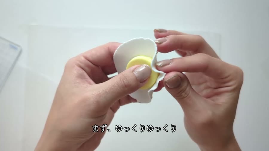 クリームでスポンジを包む